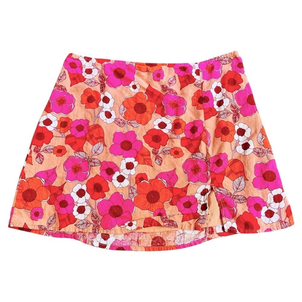 Urban Outfitters Floral Mini Skirt in Pink and Red Medium